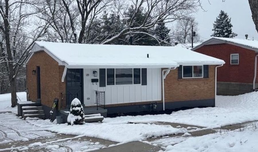 23 Elmwood Ct, Alexandria, KY 41001 - 3 Beds, 2 Bath