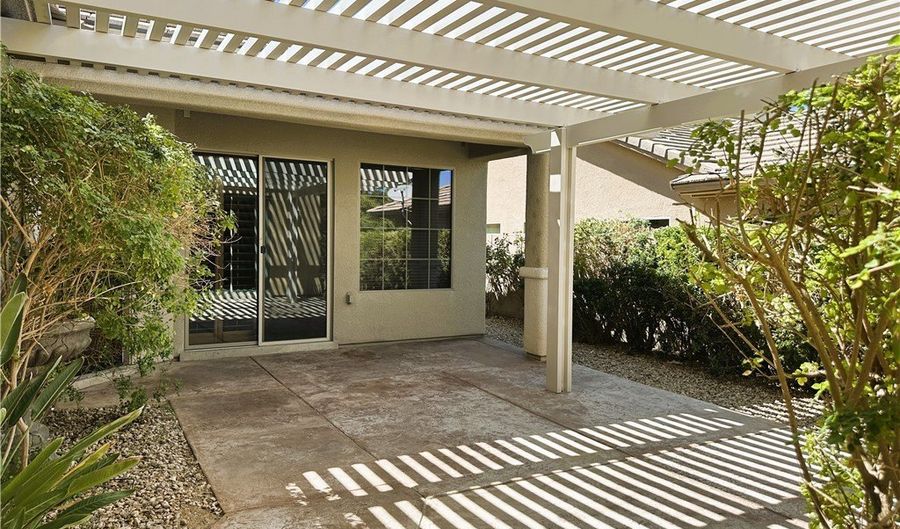 33 Glade Water Dr, Henderson, NV 89052 - 3 Beds, 3 Bath