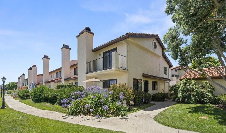 4185 Porte De Merano 153, San Diego, CA 92122 - 3 Beds, 3 Bath