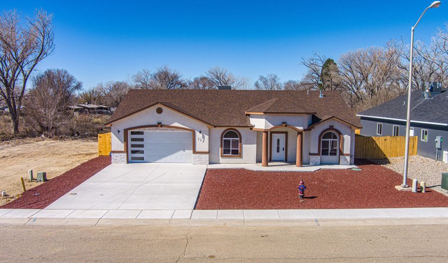 112 SAN DE CRISTO, Bloomfield, NM 87413 - 4 Beds, 2 Bath