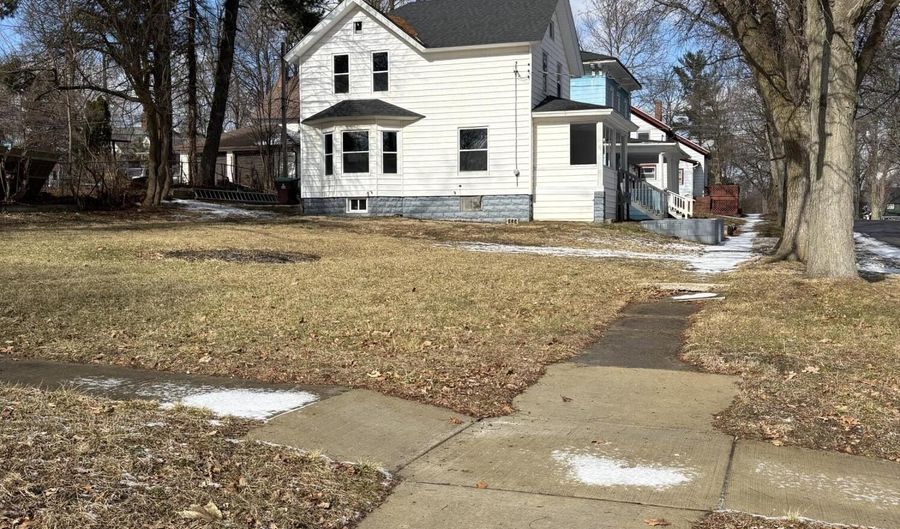 607 N Ionia St, Albion, MI 49224 - 2 Beds, 1 Bath