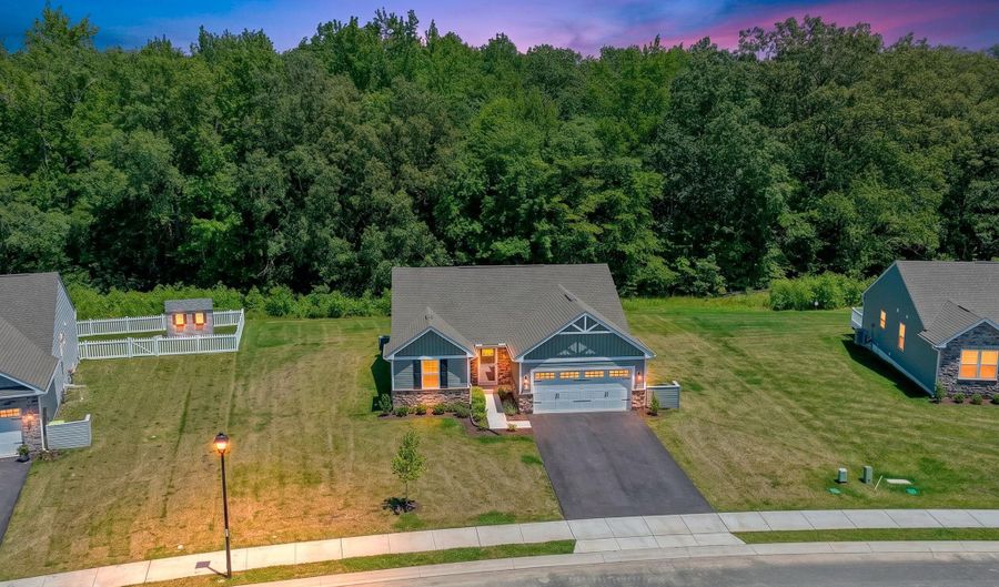 401 ALEZACH Dr, Dover, DE 19901 - 3 Beds, 2 Bath