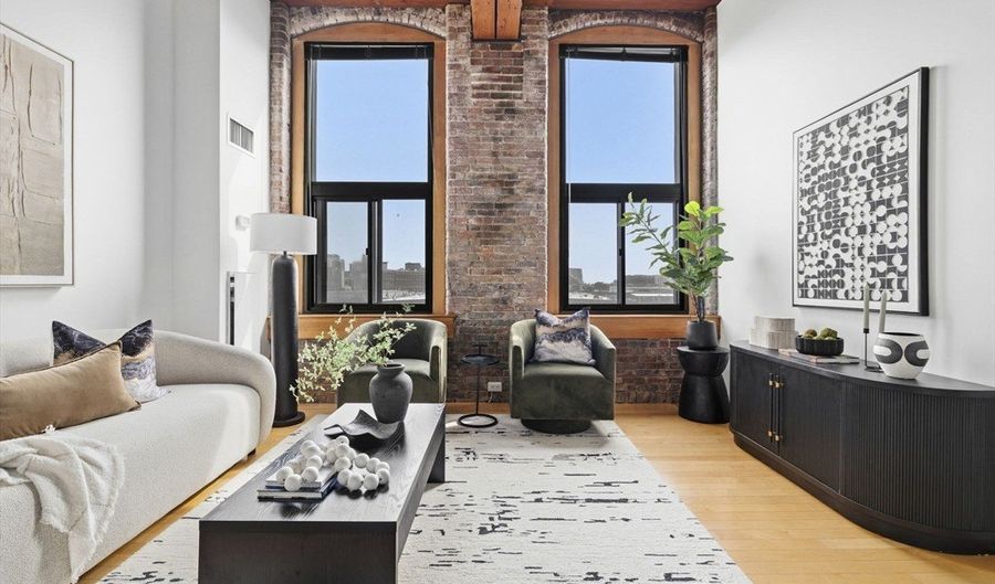 320 W. 2nd 412, Boston, MA 02127 - 2 Beds, 1 Bath