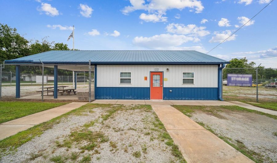 100 Main St, Bernice, OK 74331 - 0 Beds, 0 Bath