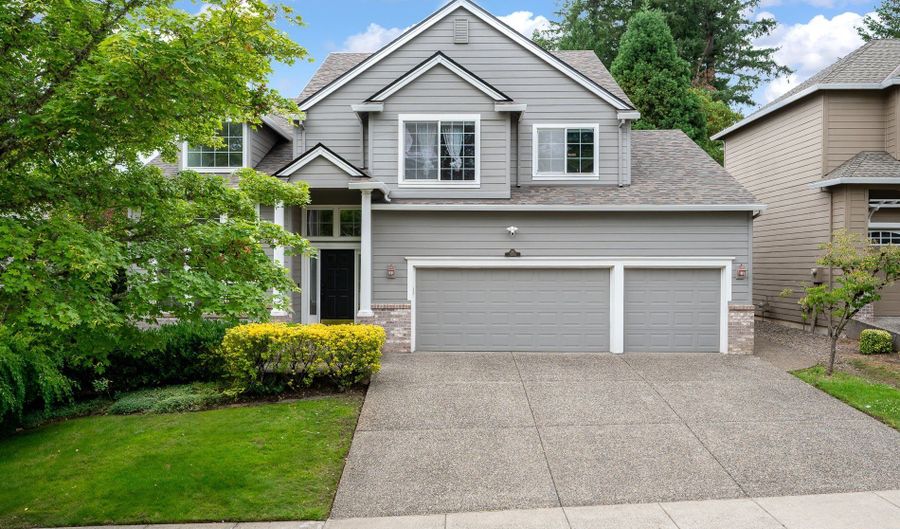 11855 SW FINCH St, Beaverton, OR 97007 - 4 Beds, 3 Bath
