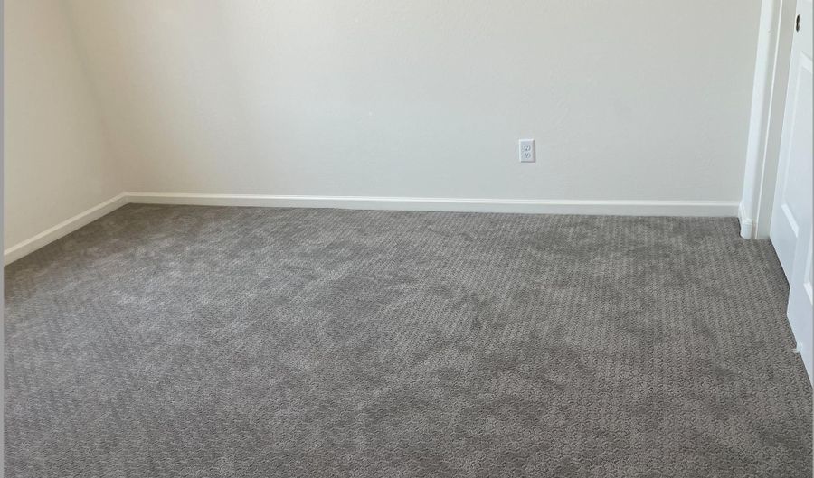 815 W Nova Pl, Casa Grande, AZ 85122 - 4 Beds, 2 Bath