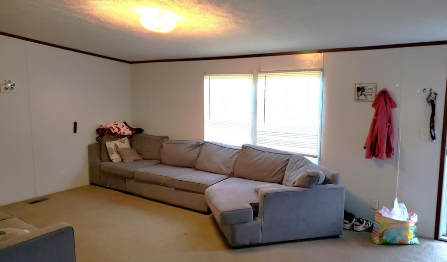 33637 SHOCKLEY Rd, Laurel, DE 19956 - 4 Beds, 2 Bath