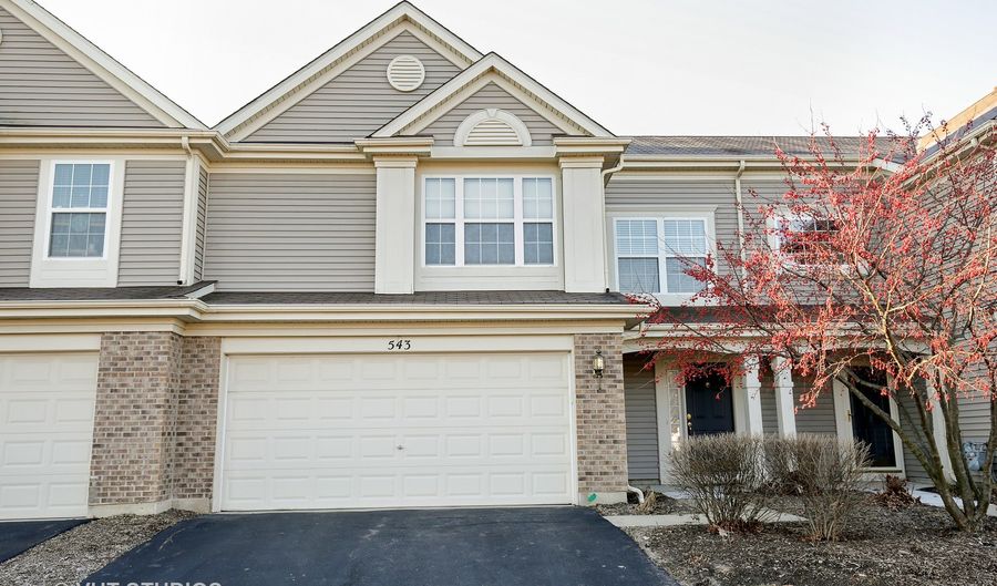 543 Yorkshire Ln, Pingree Grove, IL 60140 - 2 Beds, 3 Bath