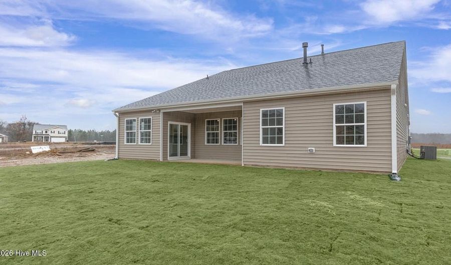 1094 Aviator Ln, Ayden, NC 28513 - 4 Beds, 3 Bath