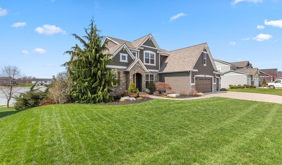 11325 Wake Dr, Allendale, MI 49401 - 5 Beds, 4 Bath