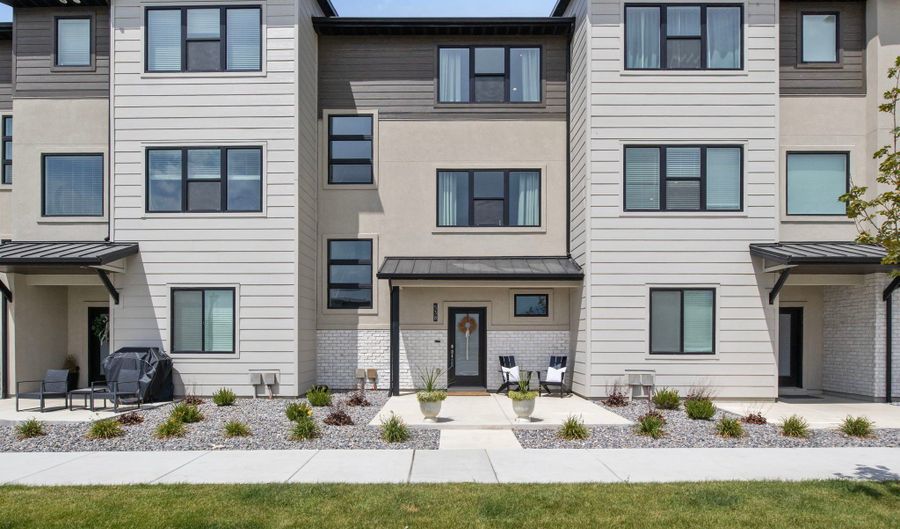 538 S 900 W, American Fork, UT 84003 - 3 Beds, 3 Bath