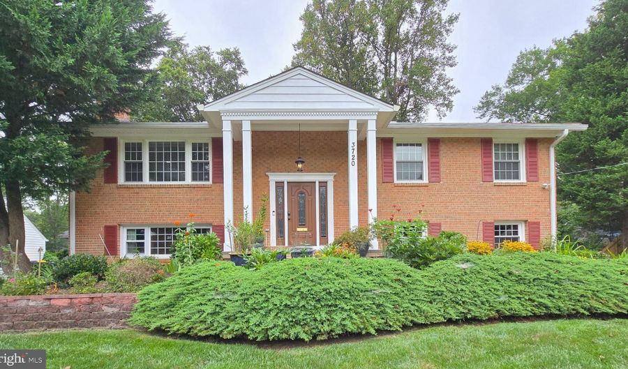 3720 KING ARTHUR Rd, Annandale, VA 22003 - 4 Beds, 3 Bath