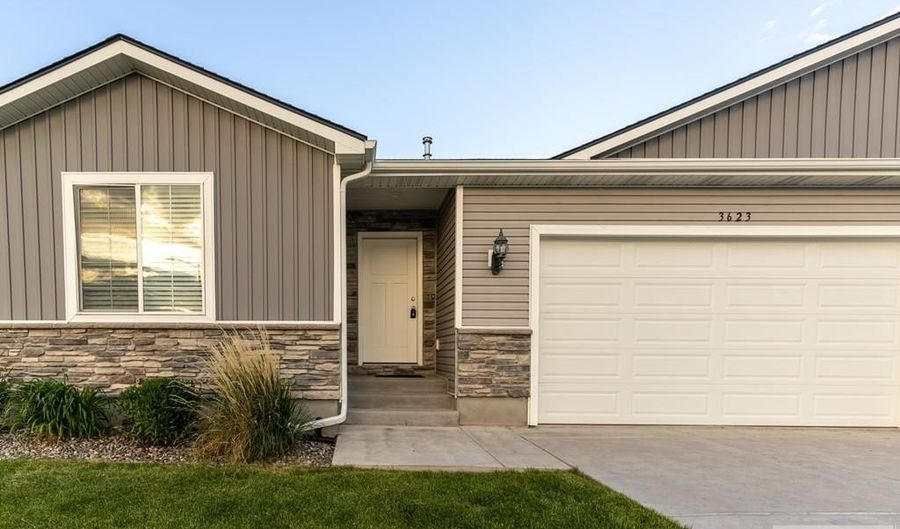 3623 S Yvonne Way, Ammon, ID 83406 - 3 Beds, 2 Bath