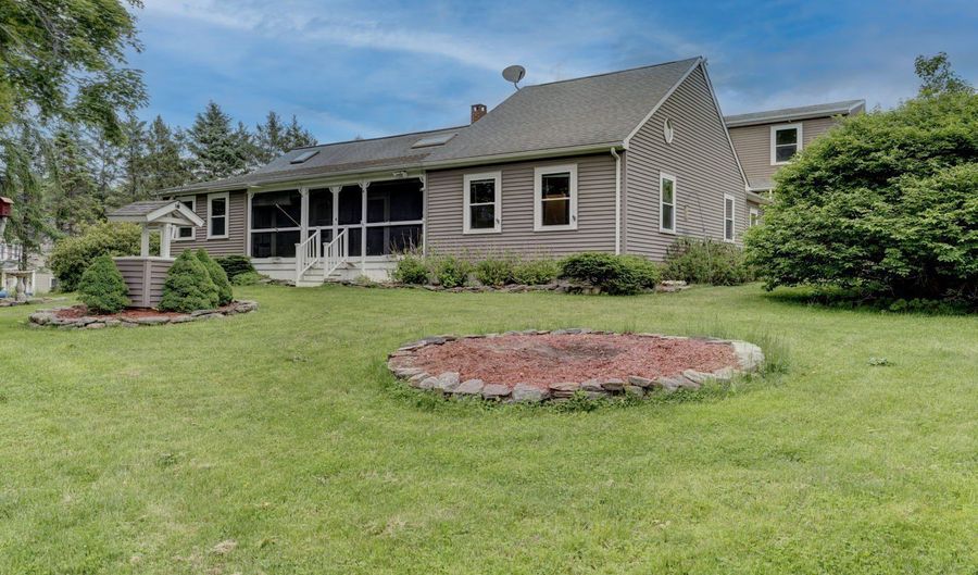 1 A Heritage Rd, Columbia, CT 06237 - 3 Beds, 1 Bath