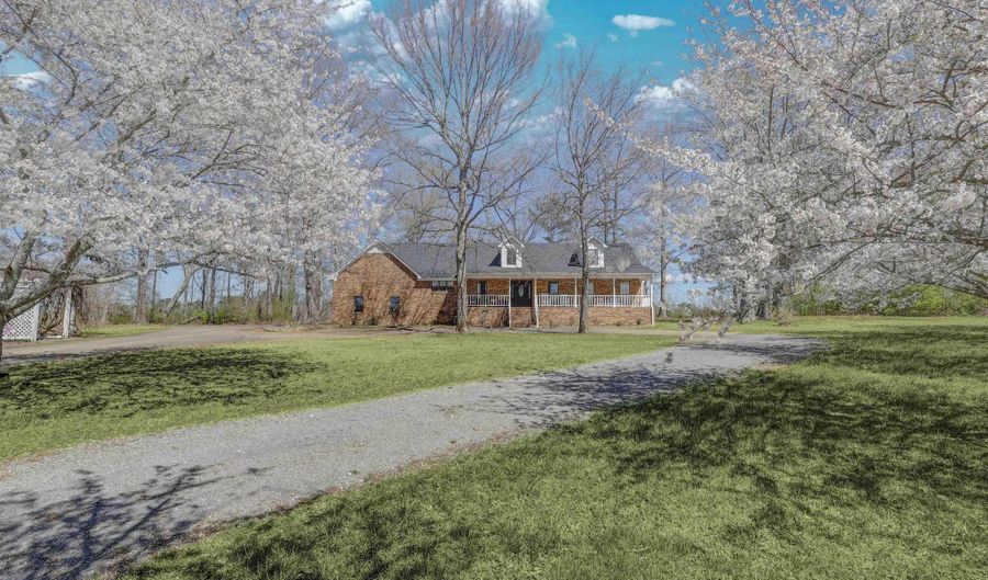 2280 Solitude Rd, Albertville, AL 35950 - 3 Beds, 2 Bath