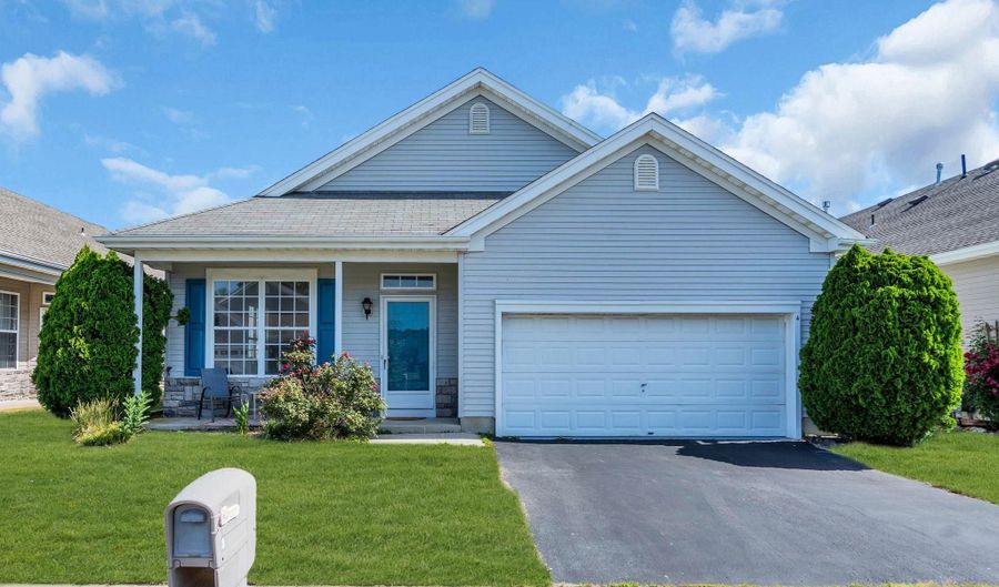 4 QUAIL Rd, Barnegat, NJ 08005 - 2 Beds, 2 Bath