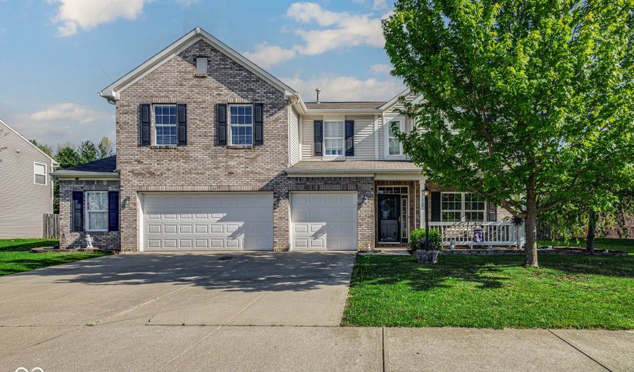 6712 Wilmot Ln, Avon, IN 46123 - 4 Beds, 3 Bath