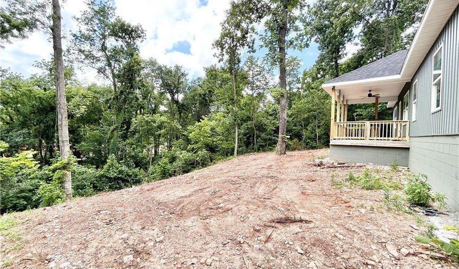 34 Kirkwall Dr, Bella Vista, AR 72715 - 4 Beds, 2 Bath