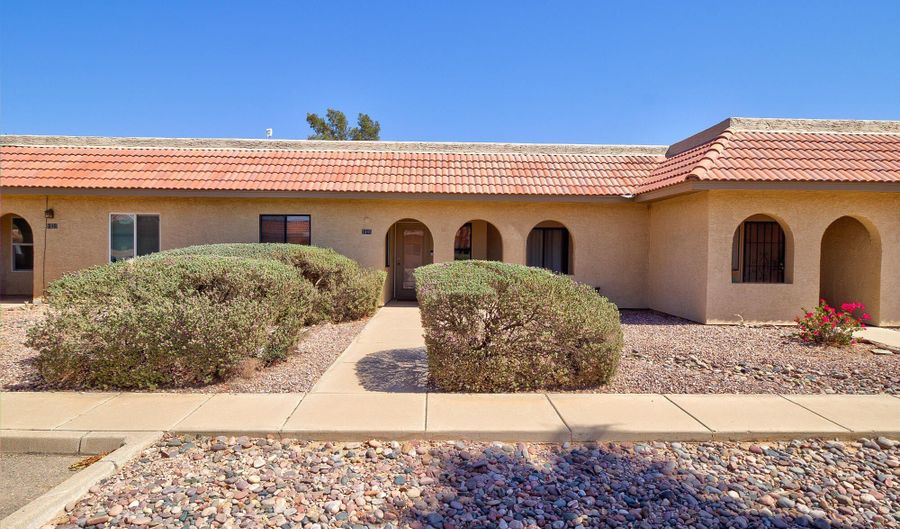 1945 S CLUBHOUSE Dr, Casa Grande, AZ 85194 - 2 Beds, 2 Bath