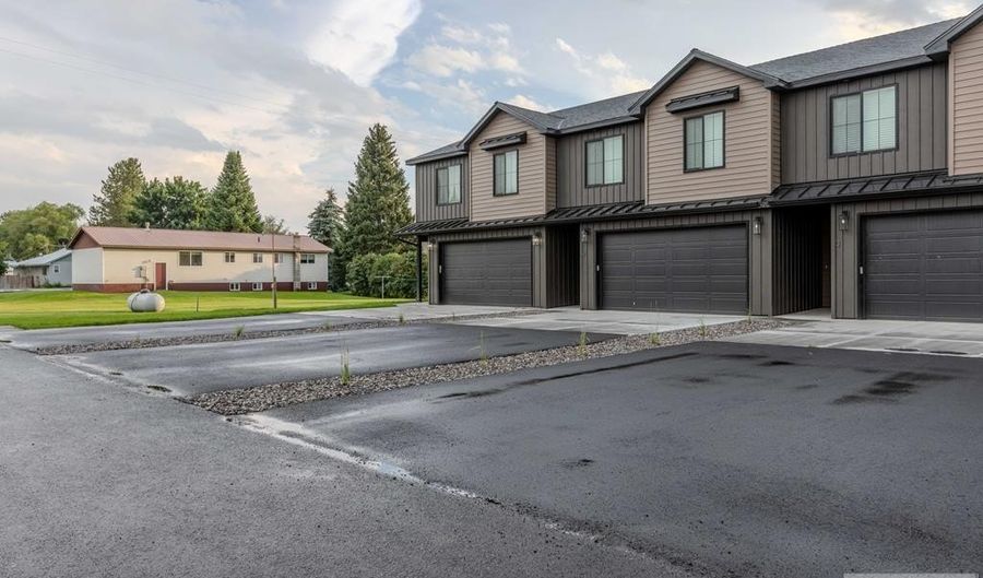 620 N 4th St #3, Ashton, ID 83420 - 3 Beds, 3 Bath