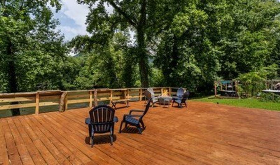 5518 Hwy 30, Benton, TN 37307 - 0 Beds, 0 Bath