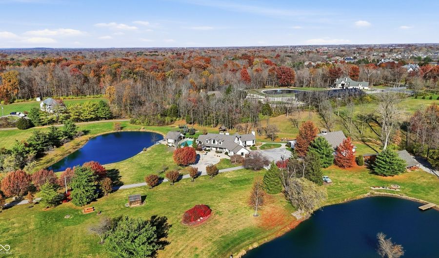 4316 W Whiteland Rd, Bargersville, IN 46106 - 5 Beds, 6 Bath