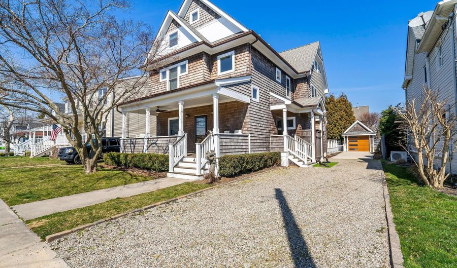 414 16th Ave, Belmar, NJ 07719 - 6 Beds, 4 Bath