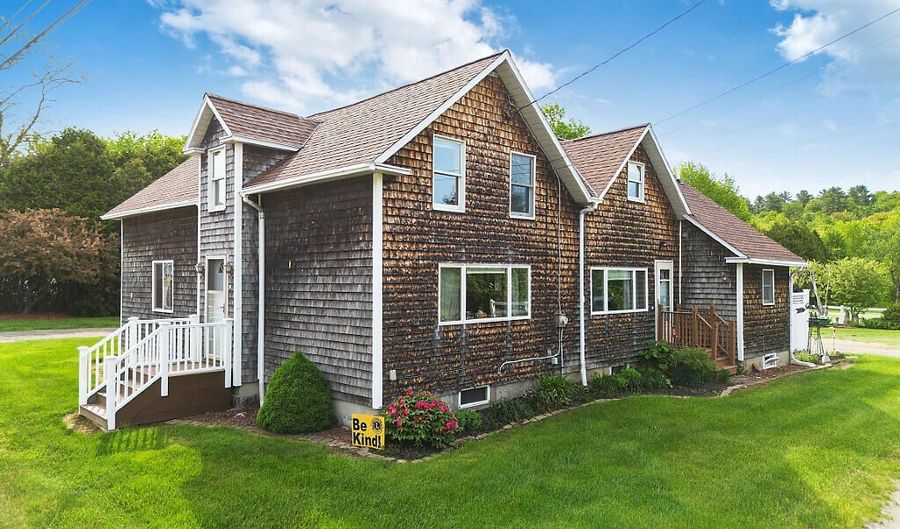 2522 N Belfast Ave, Augusta, ME 04330 - 4 Beds, 1 Bath