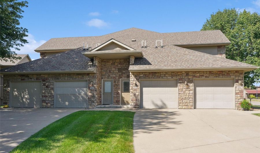 503 Maggie Ln, Altoona, IA 50009 - 2 Beds, 2 Bath