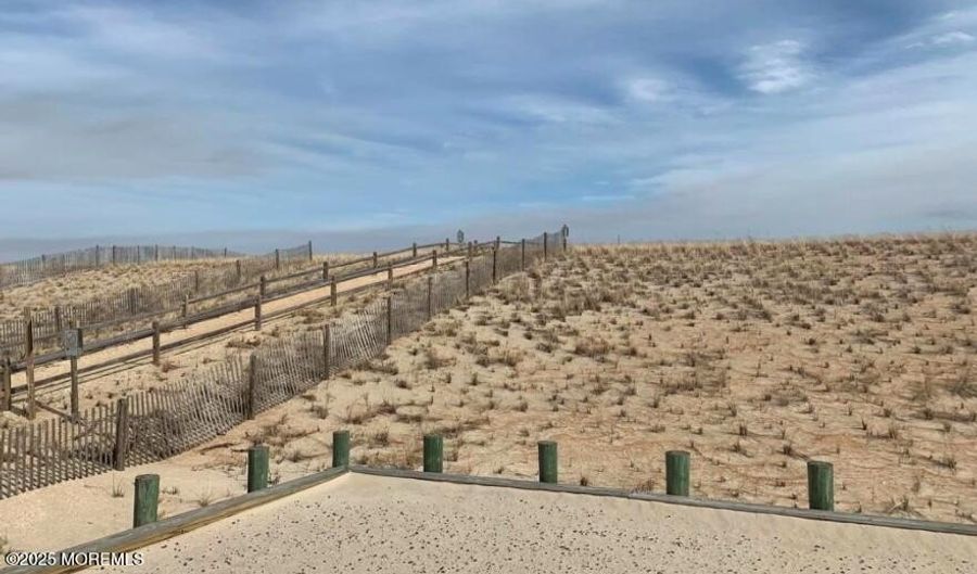 214 Leeward Ave A, Beach Haven, NJ 08008 - 2 Beds, 1 Bath