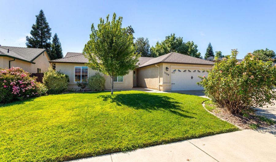 3509 Humbug Dr, Anderson, CA 96007 - 3 Beds, 2 Bath