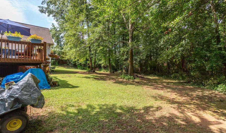 64 AVALON Ln, Anniston, AL 36207 - 5 Beds, 3 Bath