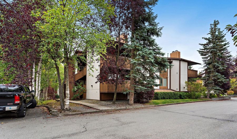 420 E 56th Ave #7H, Anchorage, AK 99518 - 2 Beds, 2 Bath