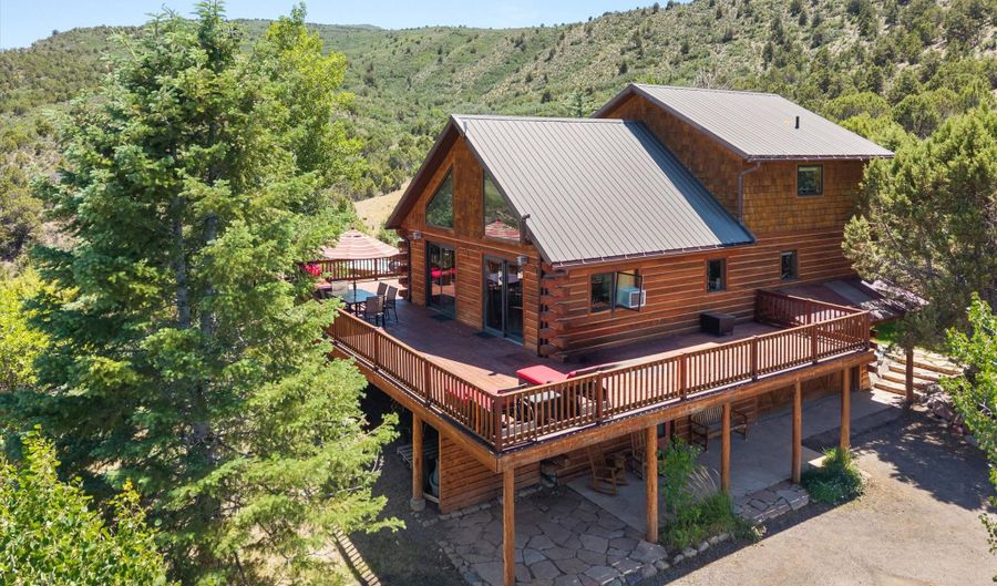 1436 Hooks Spur Rd, Basalt, CO 81621 - 3 Beds, 3 Bath