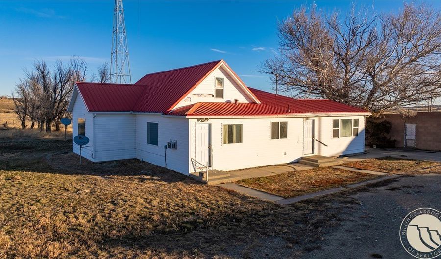 21 Seitz Rd, Broadview, MT 59046 - 2 Beds, 2 Bath