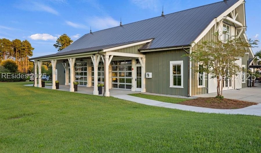 139 Hampton Lake Xing, Bluffton, SC 29910 - 4 Beds, 4 Bath