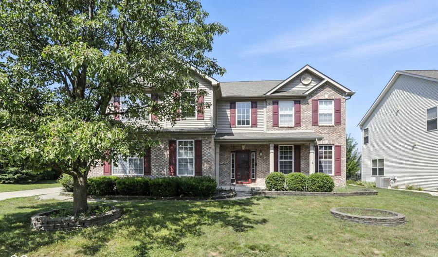 5756 Cherokee Ct, Bargersville, IN 46106 - 3 Beds, 4 Bath