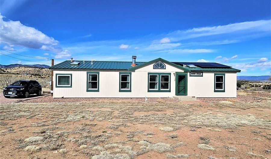 115 Quincy St, Williamsburg, CO 81226 - 3 Beds, 2 Bath