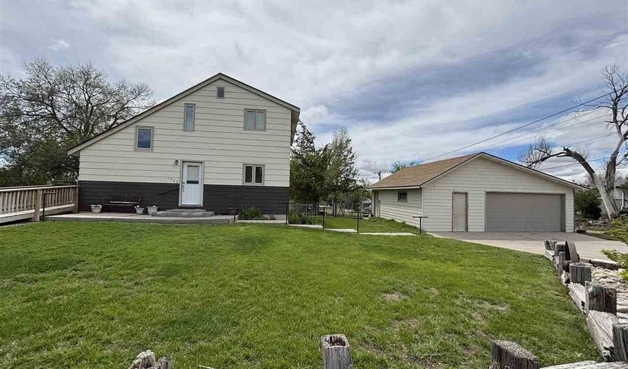 1339 AVENUE A, Bayard, NE 69334 - 5 Beds, 3 Bath