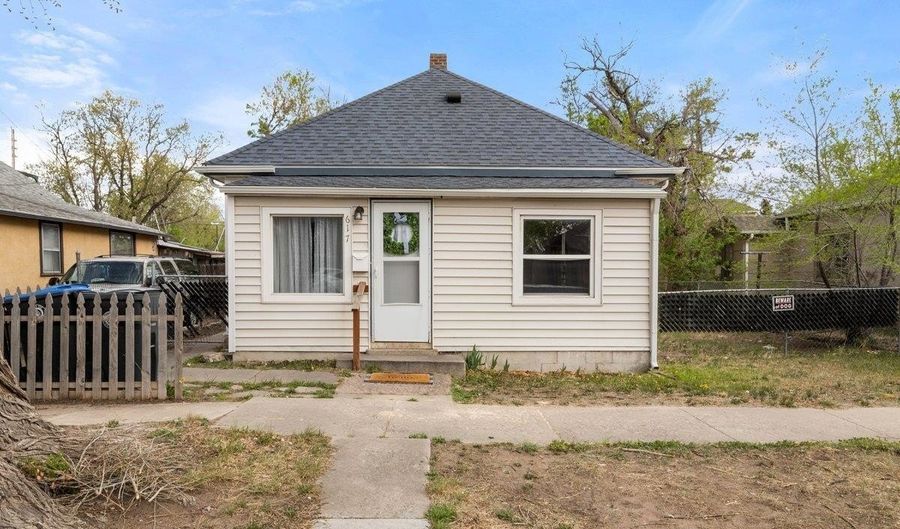 617 W 24TH St, Cheyenne, WY 82001 - 2 Beds, 1 Bath