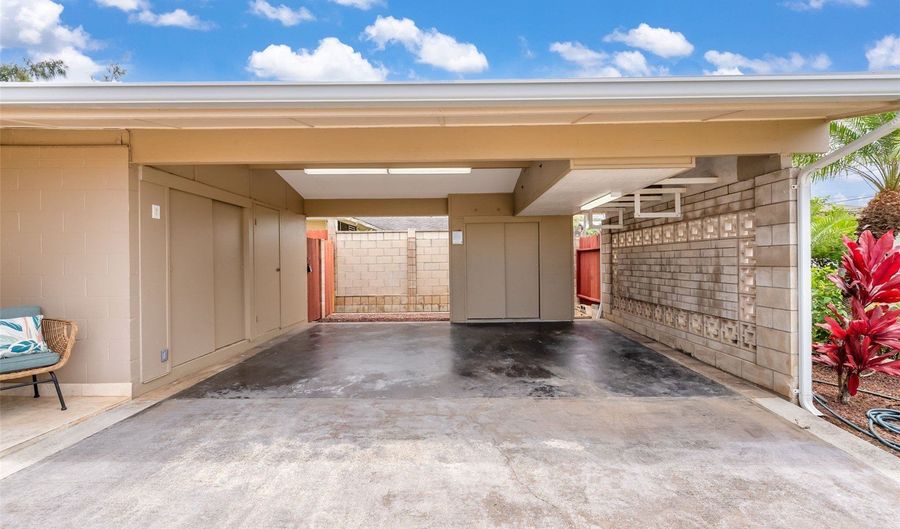 1494 Kina St, Kailua, HI 96734 - 4 Beds, 2 Bath