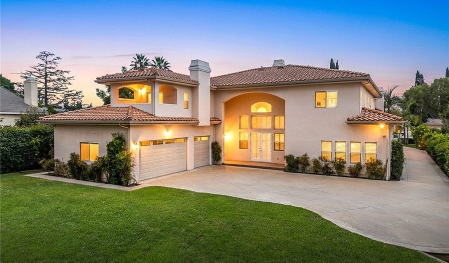 662 W Norman Ave, Arcadia, CA 91007 - 5 Beds, 6 Bath