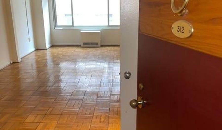 1727 MASSACHUSETTS Ave NW 312, Washington, DC 20036 - 0 Beds, 1 Bath