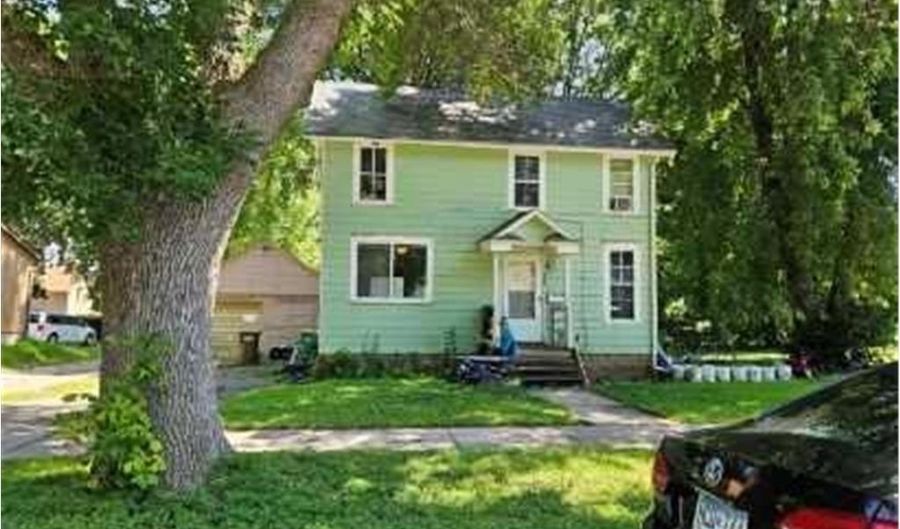 308 Vine Ave, Albert Lea, MN 56007 - 3 Beds, 2 Bath