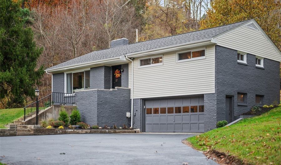 16 Rhodes Ave, Aleppo, PA 15143 - 3 Beds, 2 Bath