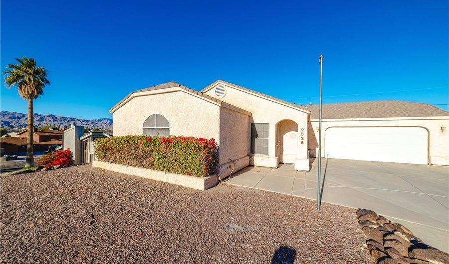 2526 Country Club Pl, Bullhead City, AZ 86442 - 3 Beds, 2 Bath