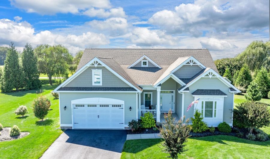 24860 MISTLETOE Dr, Georgetown, DE 19947 - 4 Beds, 2 Bath