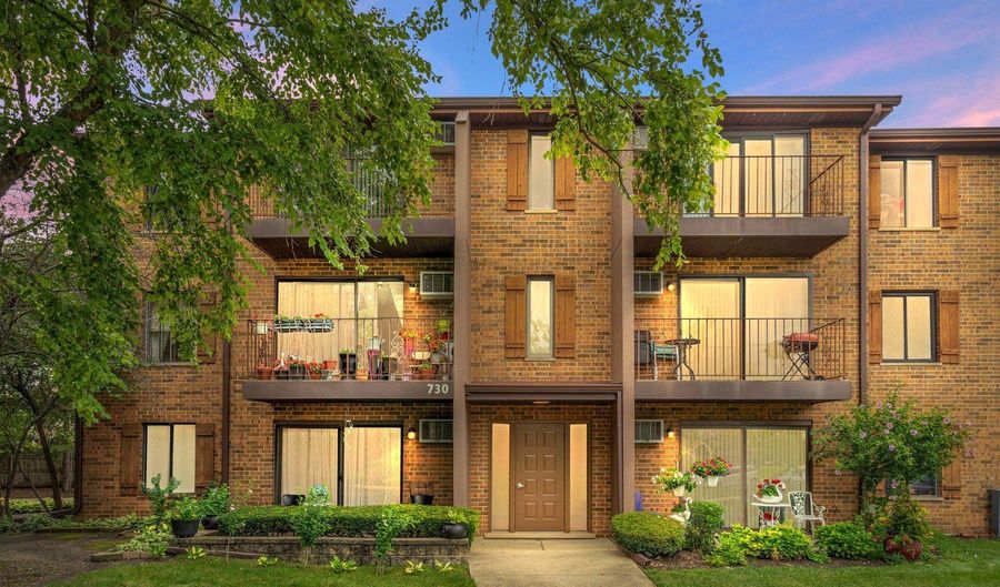 730 N Briar Hill Ln 5, Addison, IL 60101 - 2 Beds, 2 Bath