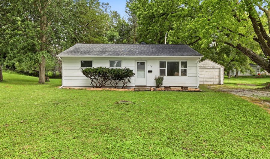 309 Colorado Cir, Ames, IA 50014 - 3 Beds, 1 Bath