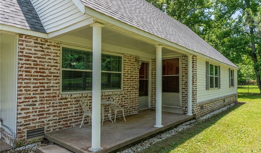 7258 Old Concord Rd, Alma, AR 72921 - 3 Beds, 2 Bath